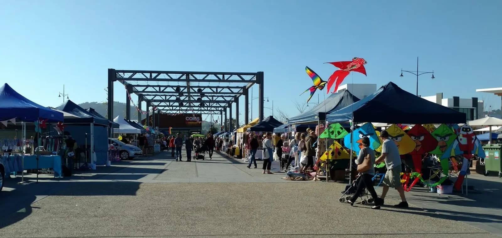 Stalls along the open square at Junction Square, Wodonga