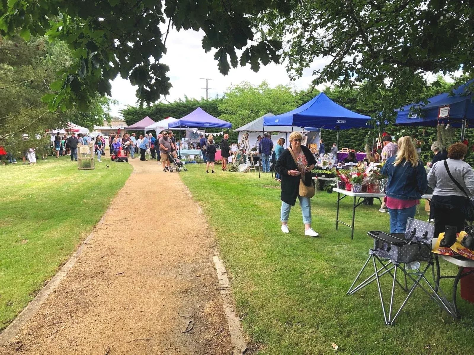 Stalls along the path in the rose garden at Beaufort Town Market